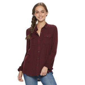 Juniors SO Knit-to-Woven Button Down Shirt